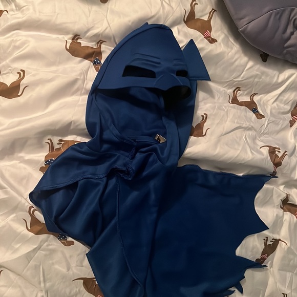 Batman - Picture 3 of 3